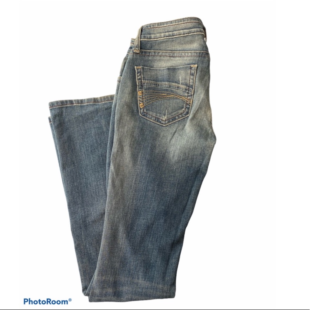 Decree Boot Cut Ripped Jean Size 3 - Picture 10 of 11
